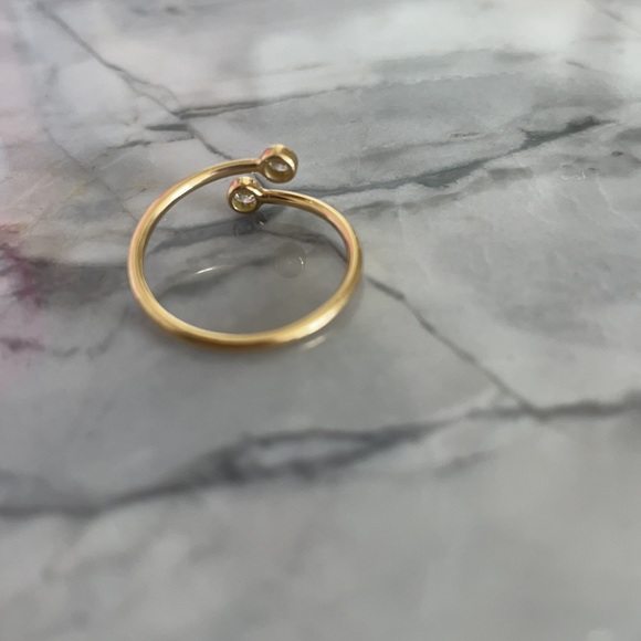 Tiffany yellow gold hoop ring - Picture 3 of 4